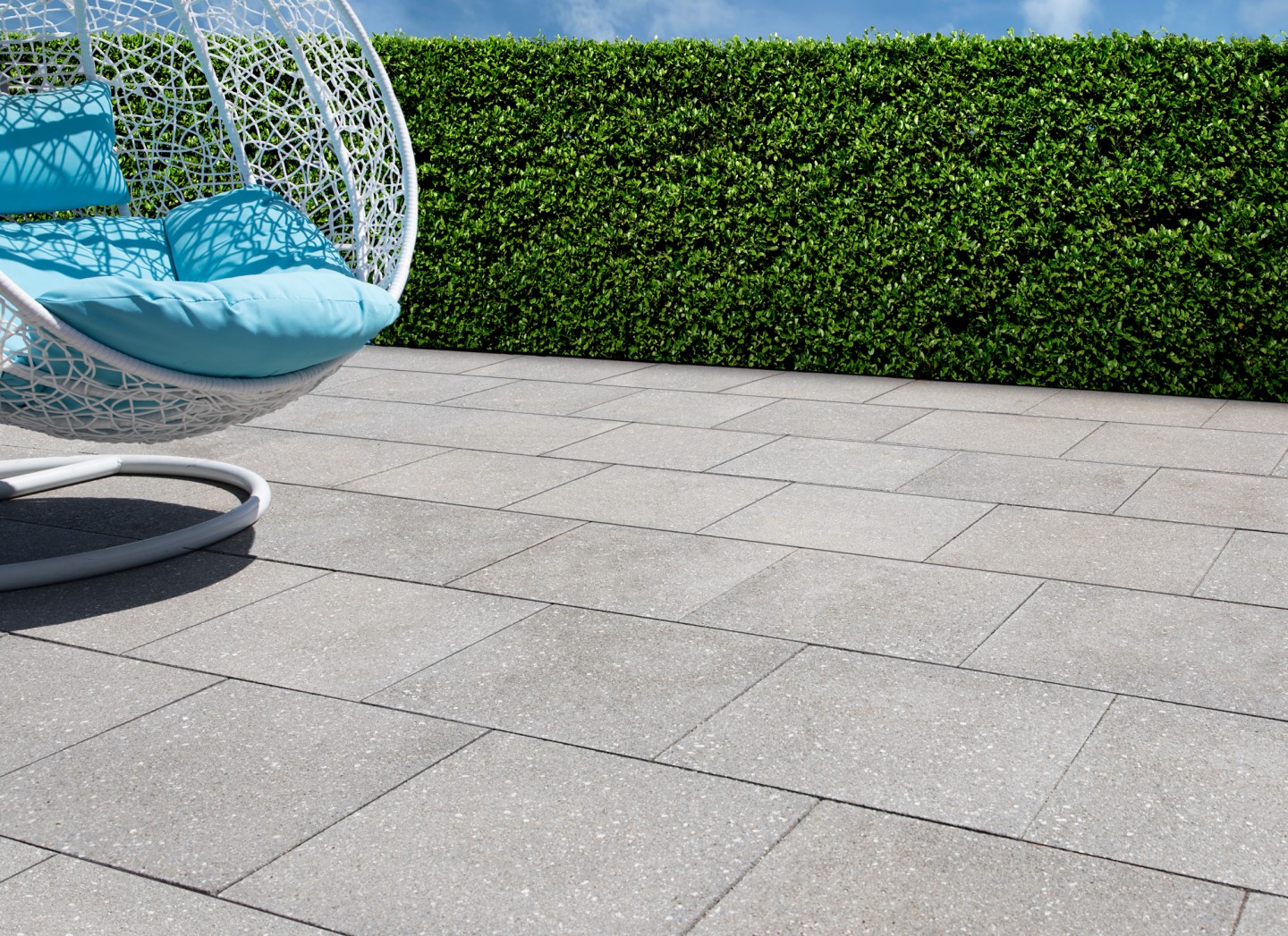 Courtyard Flagstone   V Ash honed 1