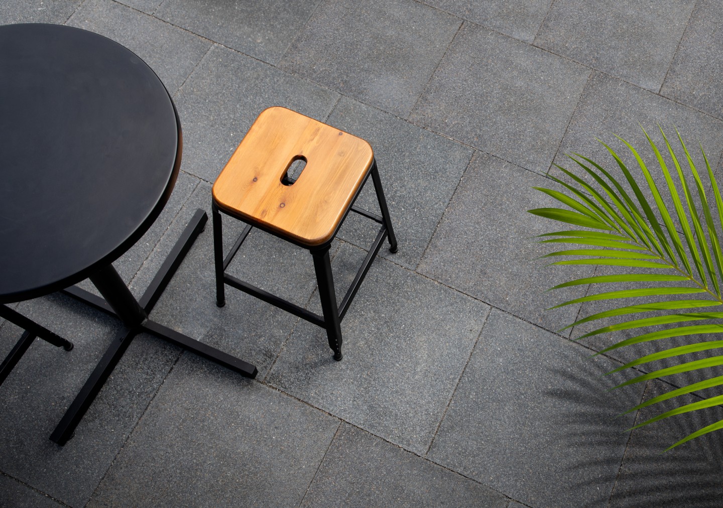 chancery black sands honed 1