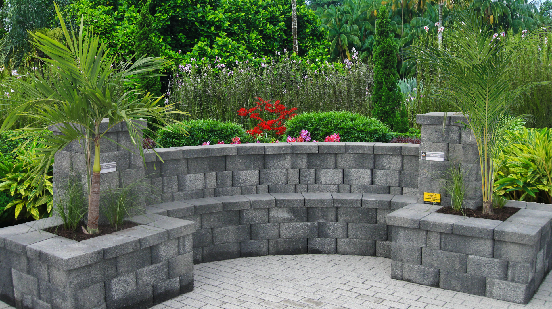 Country Manor   Planter Seat 1c